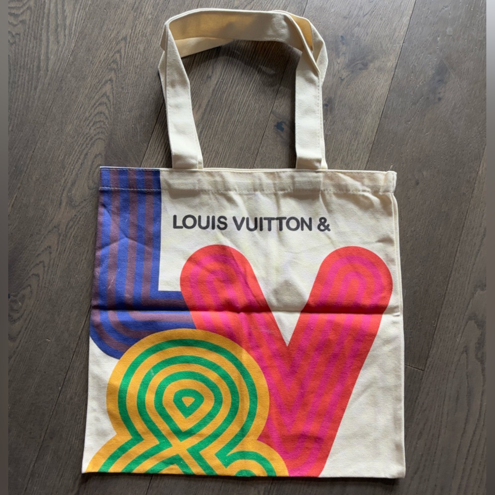 Louis Vuitton Canvas Multicolor Graphic Canvas Eco Tote Shenzhen Exhibition